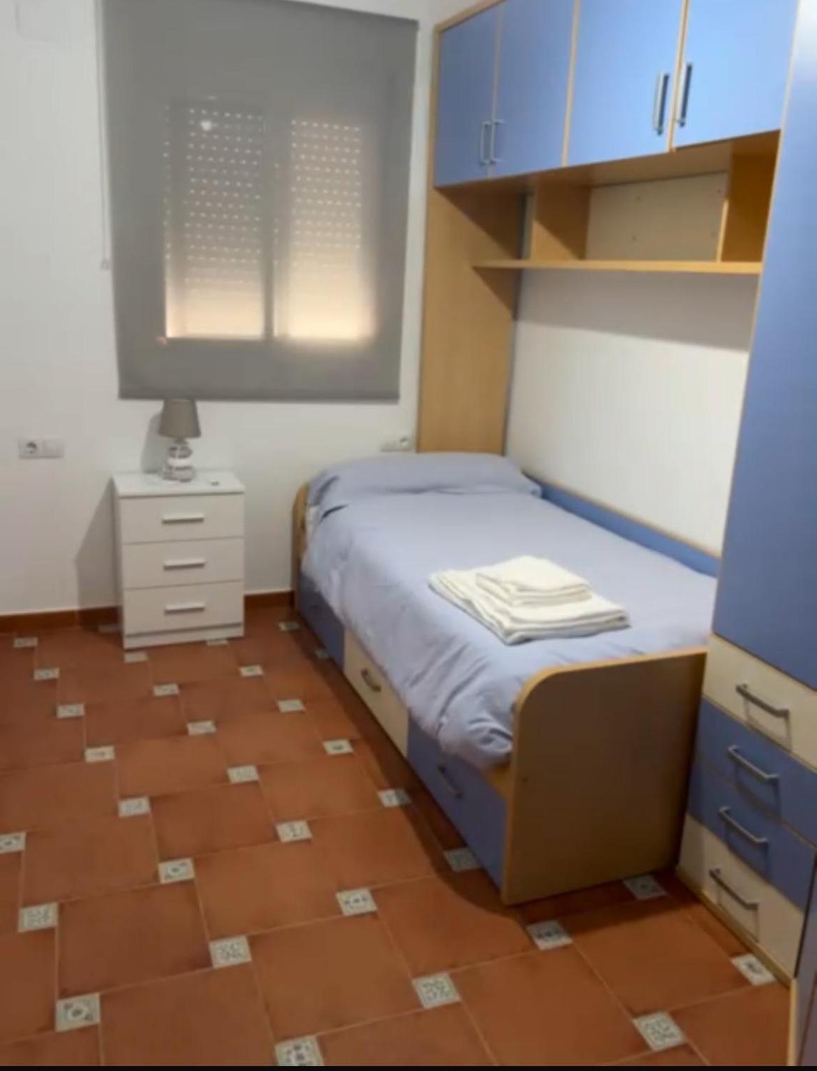 Duplex En San Bartolome De La Torre Villa Bagian luar foto